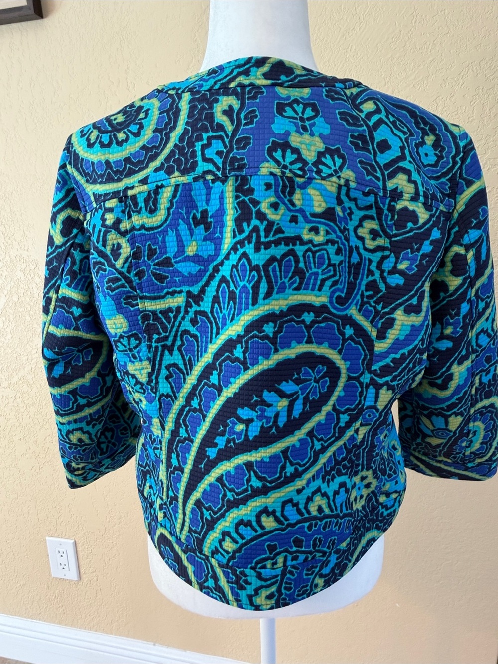Ruby Rd Abstract Print Jacket in Blue & Green - Picture 4 of 5